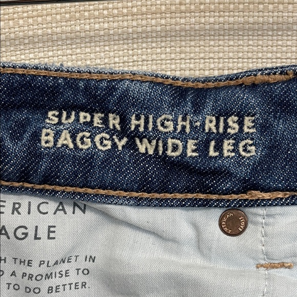 American Eagle Outfitters Dark Blue Flare Jeans - Picture 4 of 5